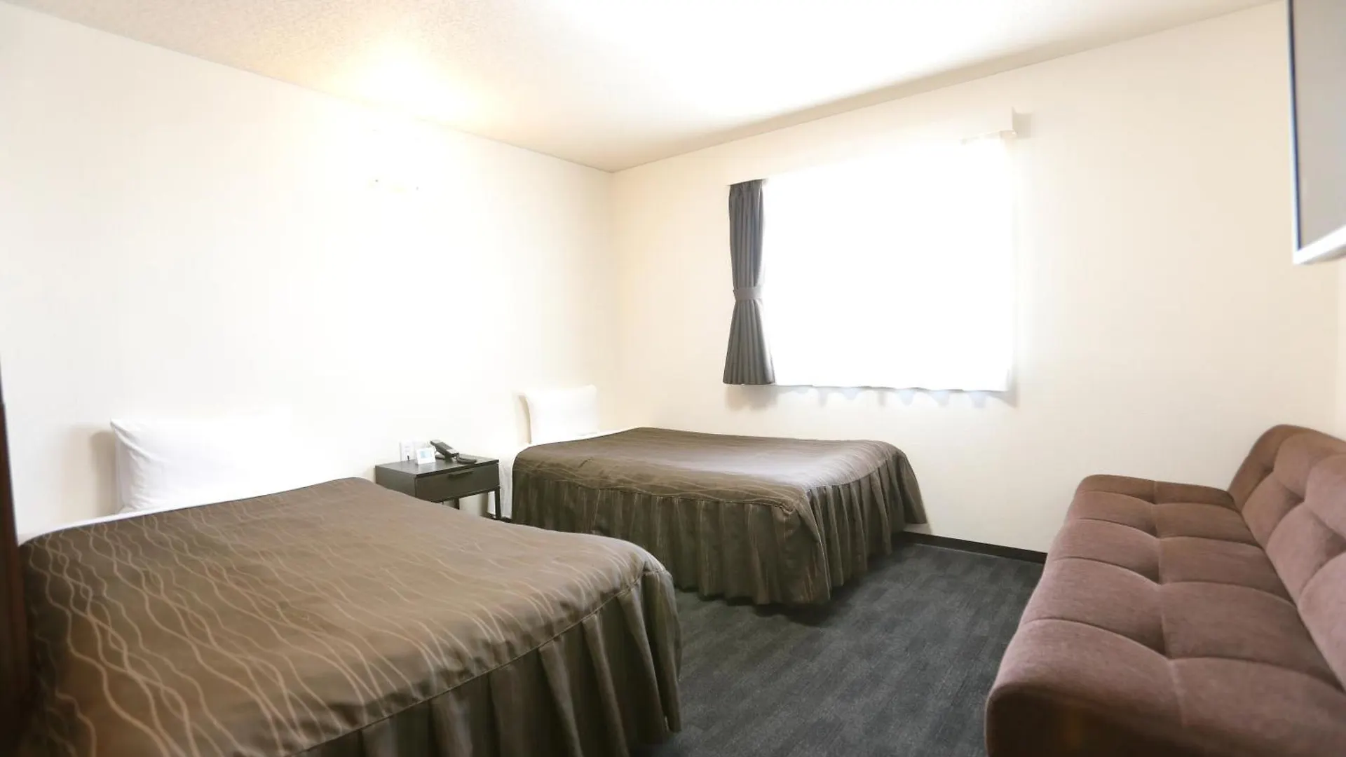 Osaka Corona Hotel